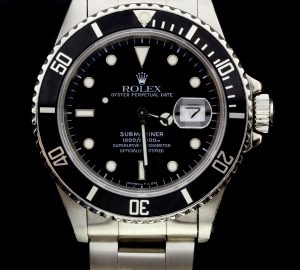 1976 Rolex Submariner with Stainless steel bezel.