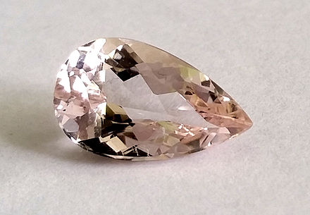 A pear-shaped morganite stone.