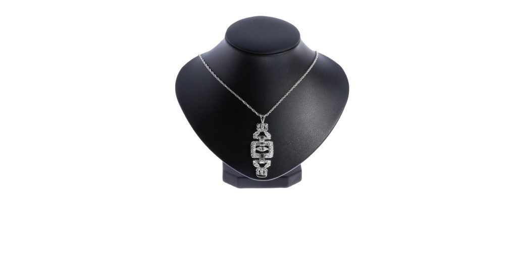 Capetown Capital Lenders purchased this Art Deco pendant with a carat weight of 2.53CTW for $2,500.