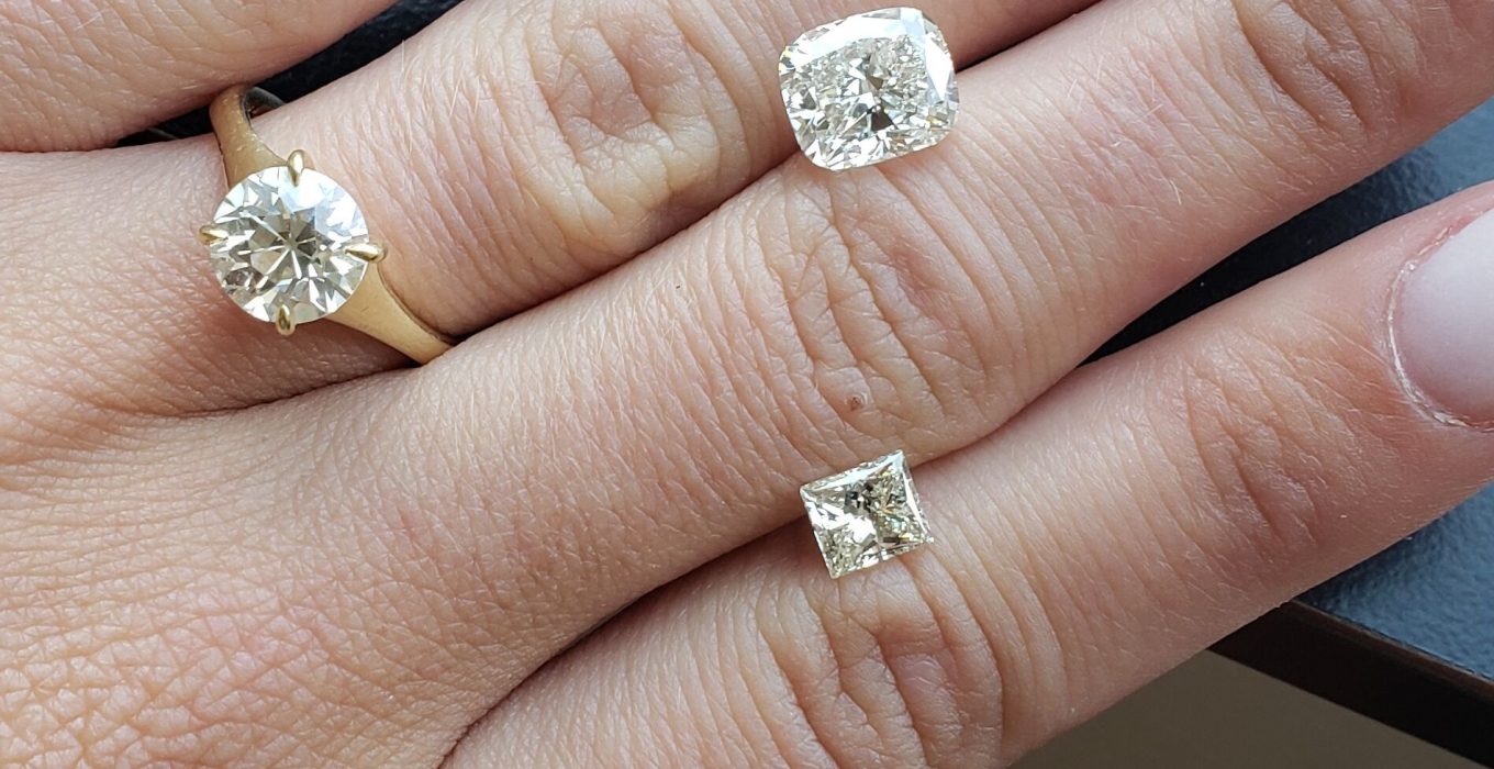 What Jewelry Pieces Make Good Collateral For a Loan